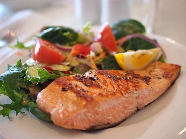 9 Amazing Health Benefits Of Eating Salmon!