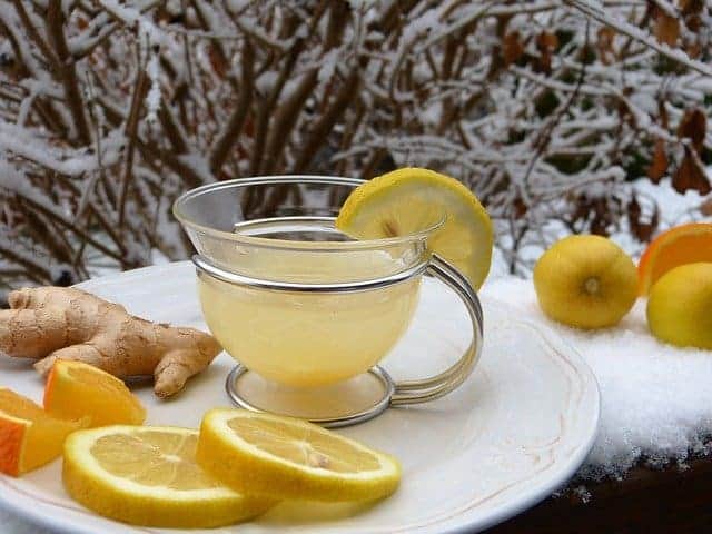 9 Benefits Of Having Warm Lemon Water in the Morning!